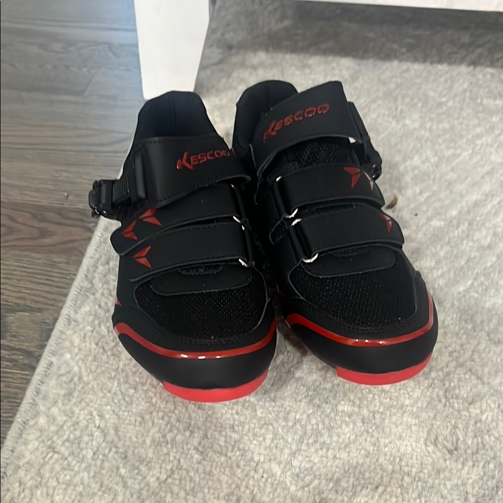 Shoes for peleton bike